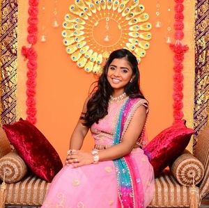 Meet your Posher, Varsha